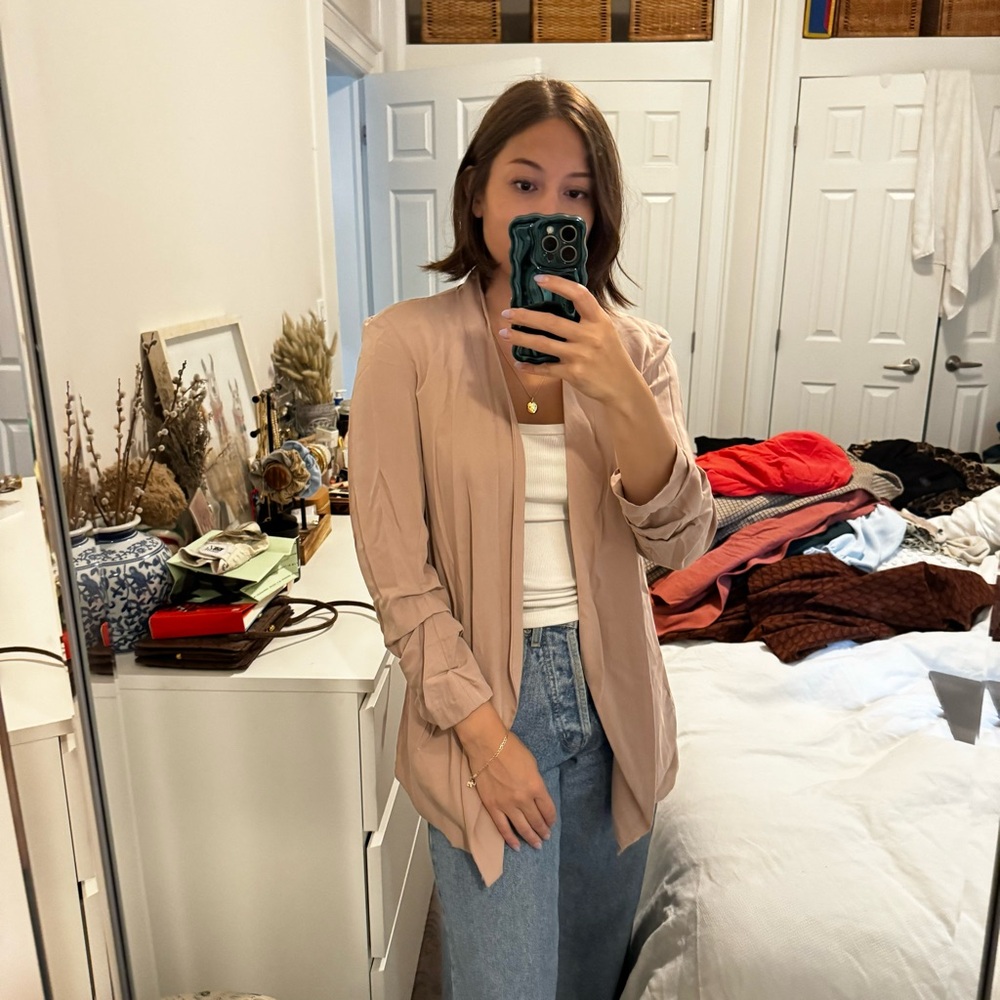 Belle Vere salmon pink blazer (size medium)